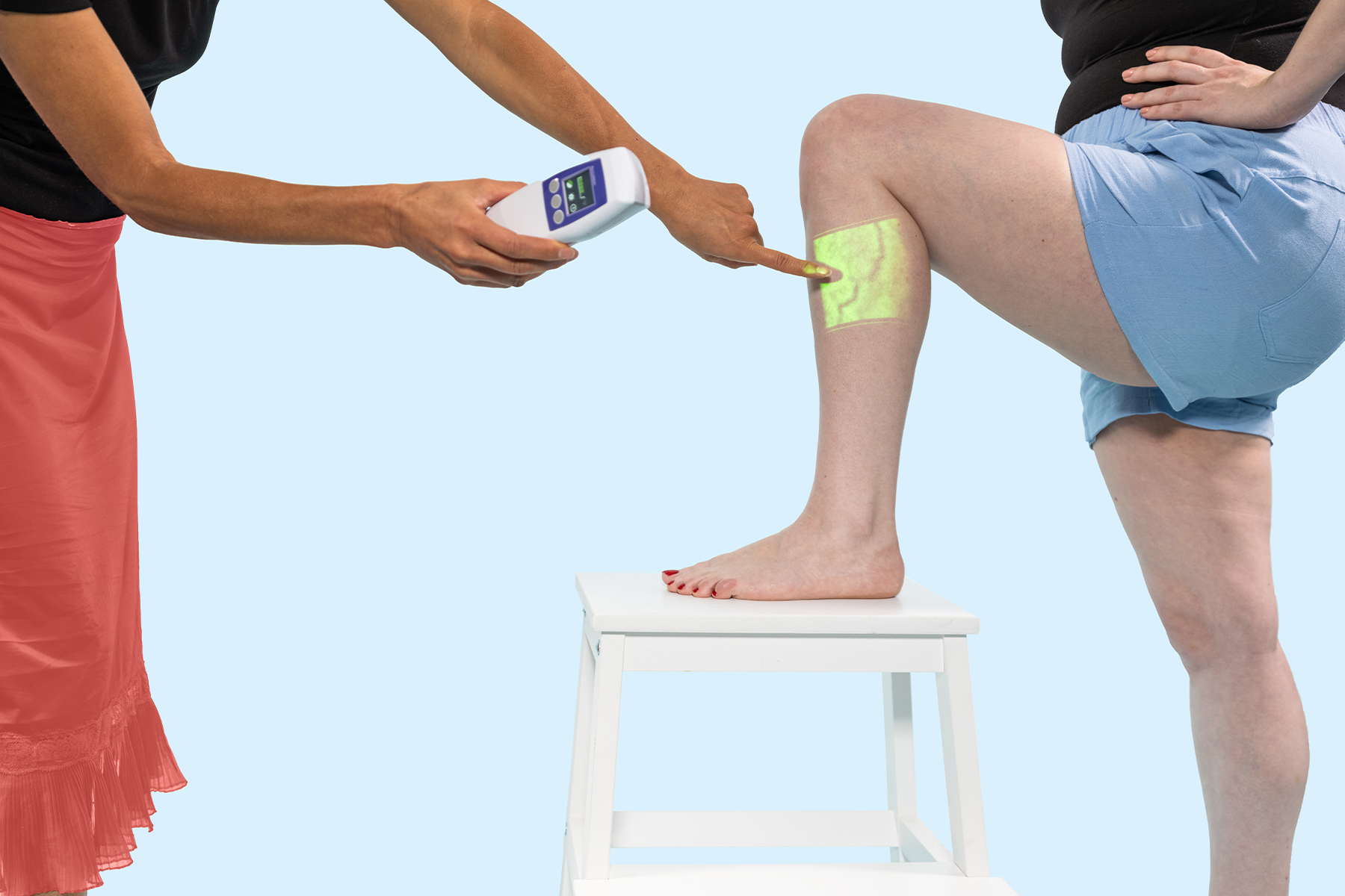 Learn how to identify blood clots in your ankles, feet, and legs with detailed pictures. Discover symptoms, diagnosis, and treatment options for safer legs.